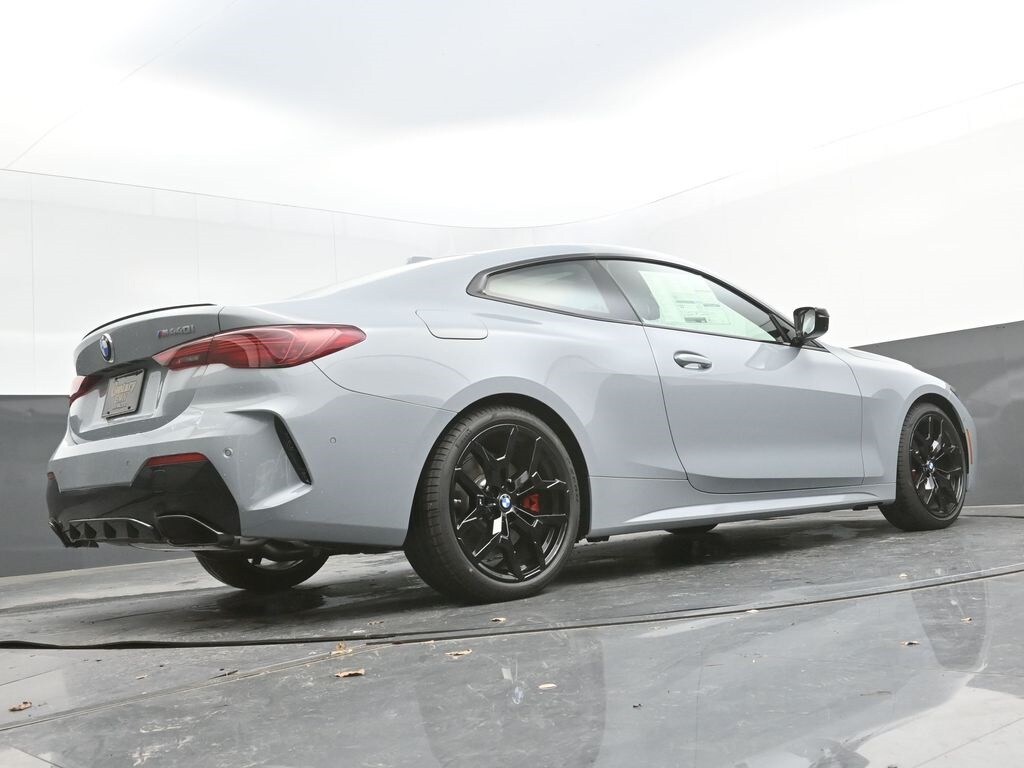 2026 BMW 4 Series M440i - Photo 38