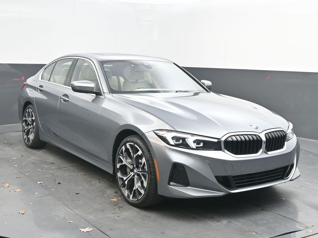 2026 BMW 3 Series 330i's photo