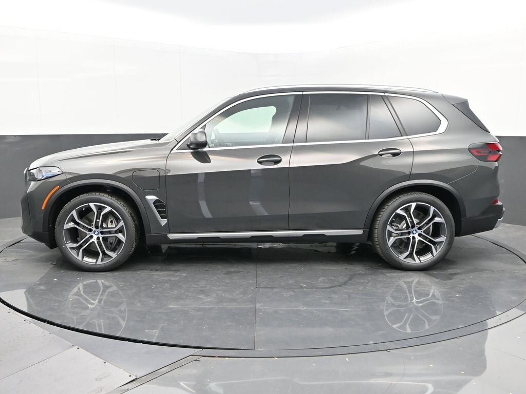 2025 Bmw X5 xDrive50e photo 3