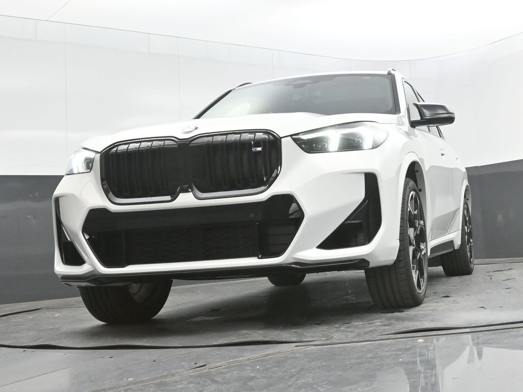 2026 BMW X1 M35i - Photo 55