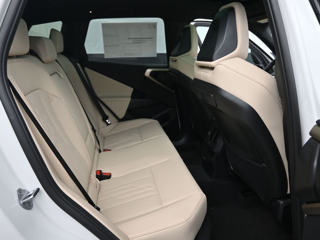 2025 BMW X3 30 - Photo 24