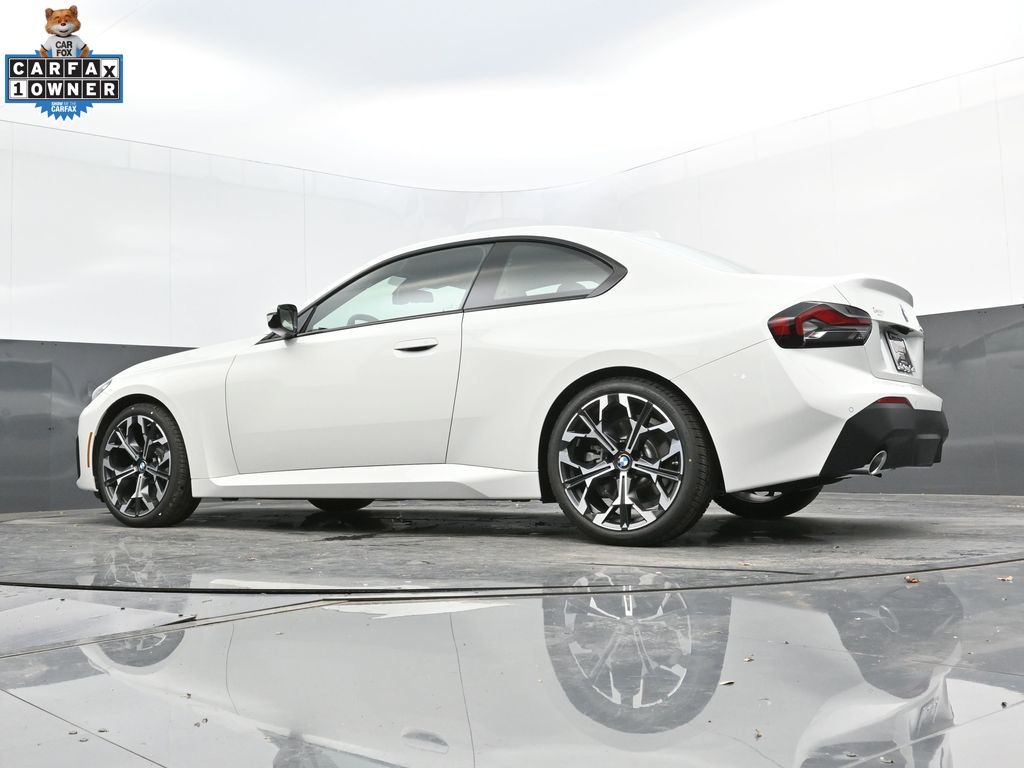 2025 BMW 2 Series 230i - Photo 33