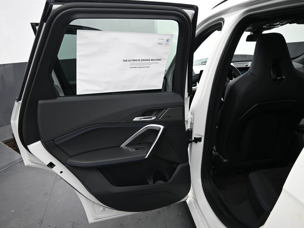 2026 BMW X1 M35i - Photo 35
