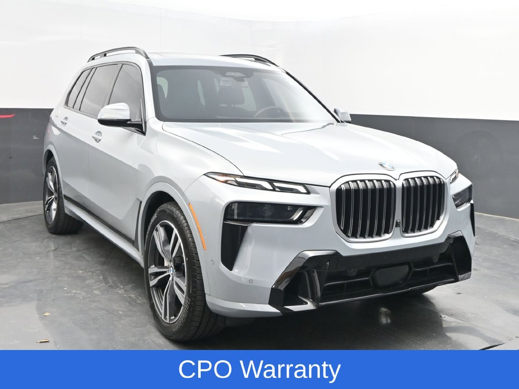 2023 BMW X7 SUV
