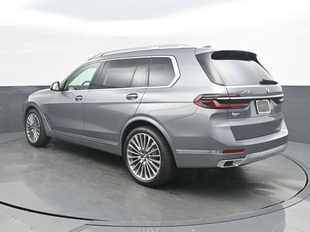 New 2026 BMW X7 xDrive40i SUV