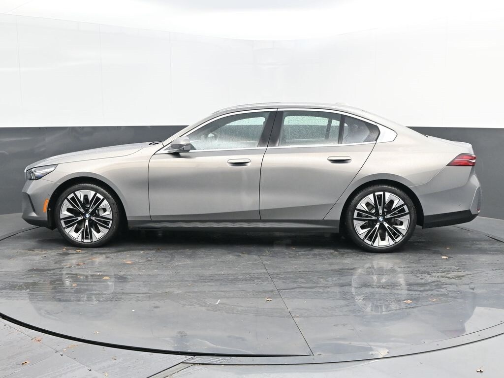 2025 Bmw 530i photo 4