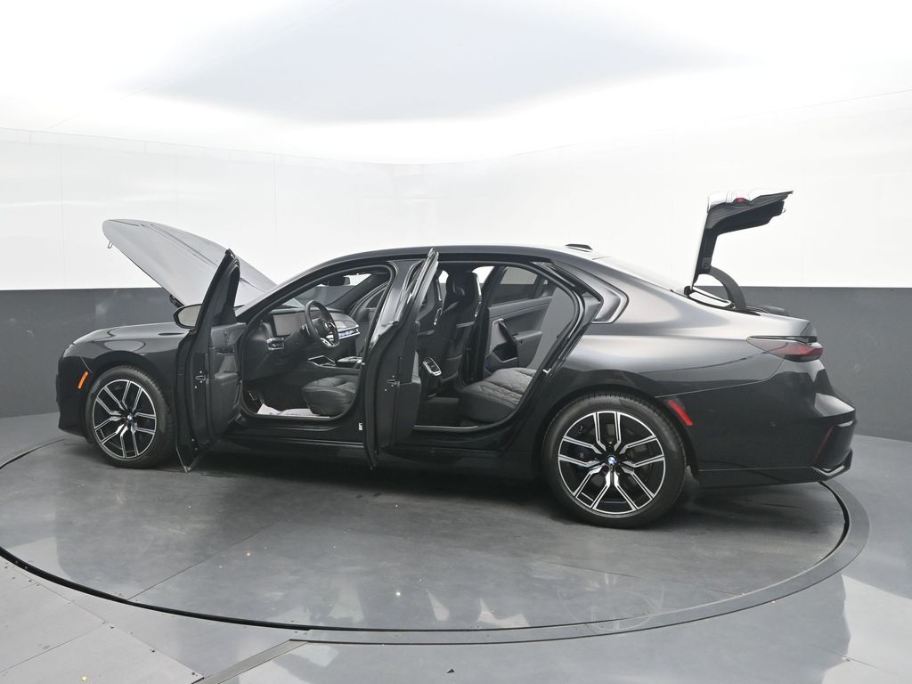 2023 BMW 7 Series 740i - Photo 51