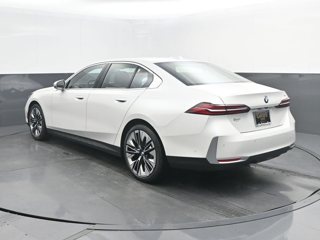 New 2027 BMW 5 Series 530i Sedan