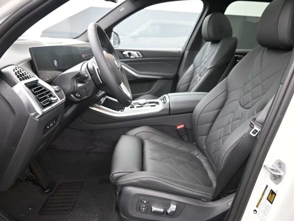2026 BMW X5 40i - Photo 12