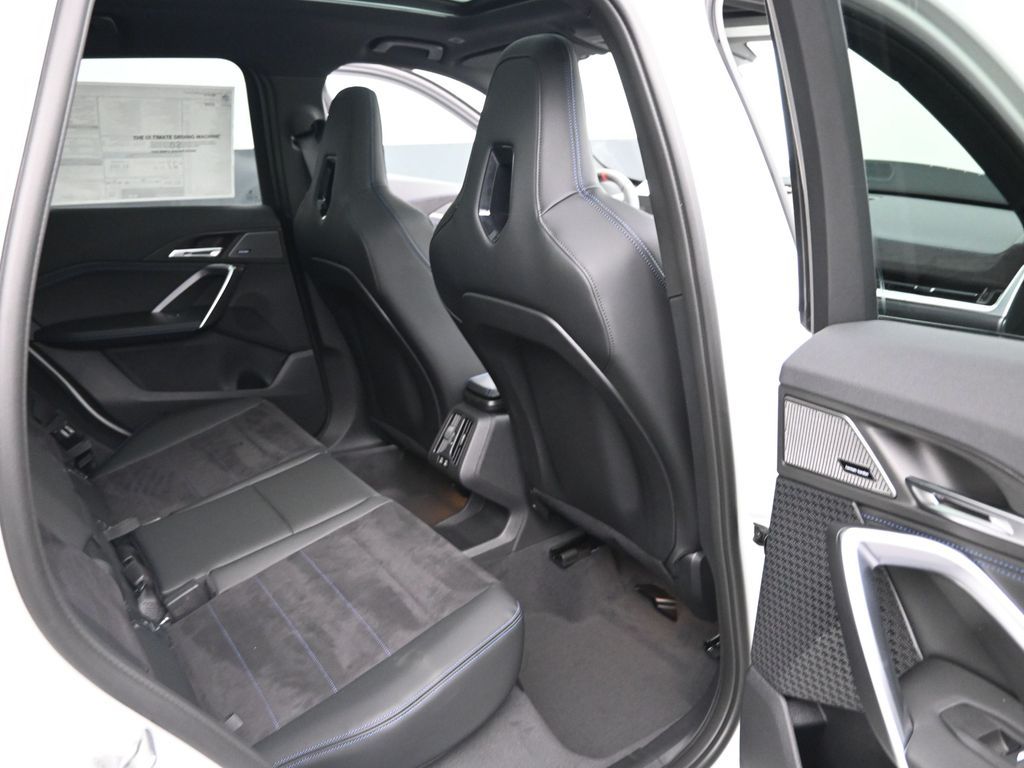 2026 BMW X1 M35i - Photo 30