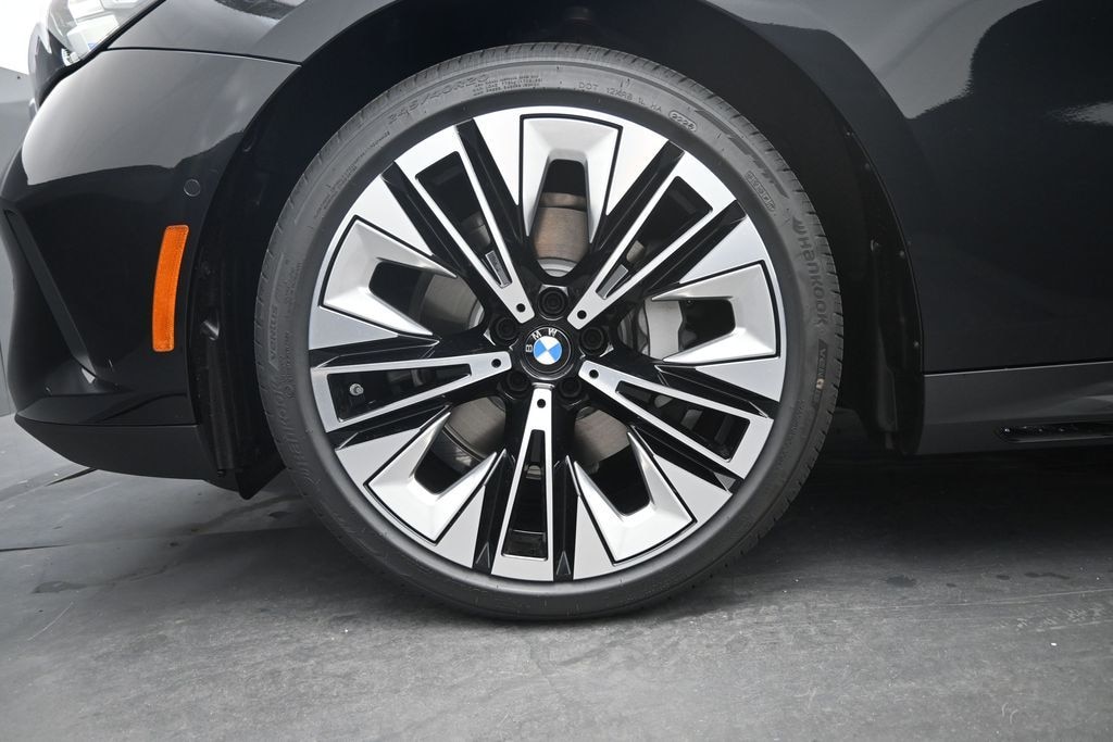 New 2027 BMW 5 Series 530i Sedan
