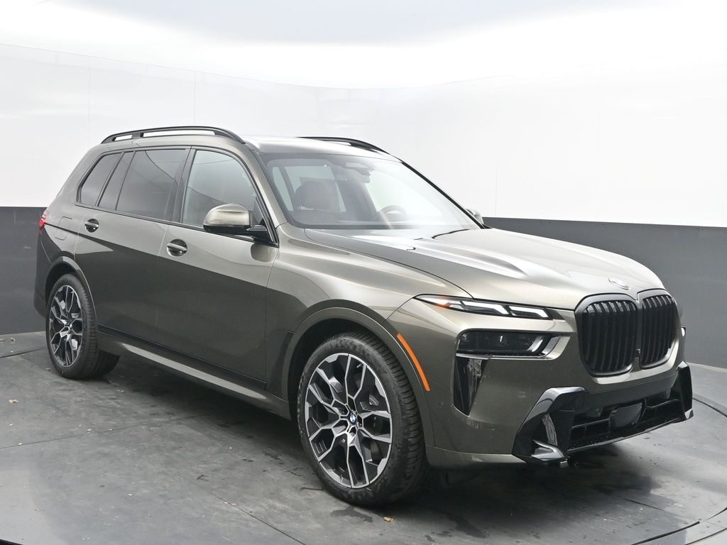 2026 BMW X7 40i's photo