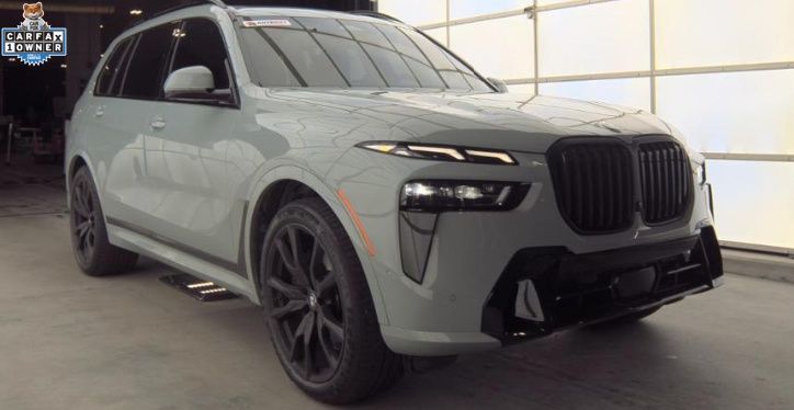 2024 BMW X7 xDrive40i's photo
