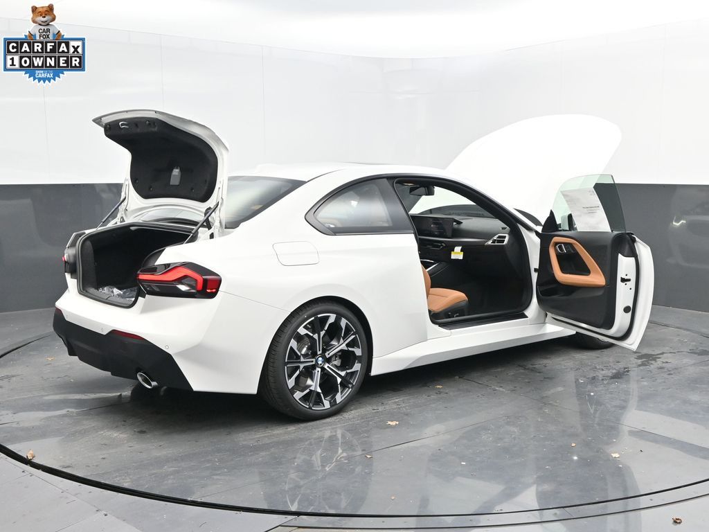 2025 BMW 2 Series 230i - Photo 38