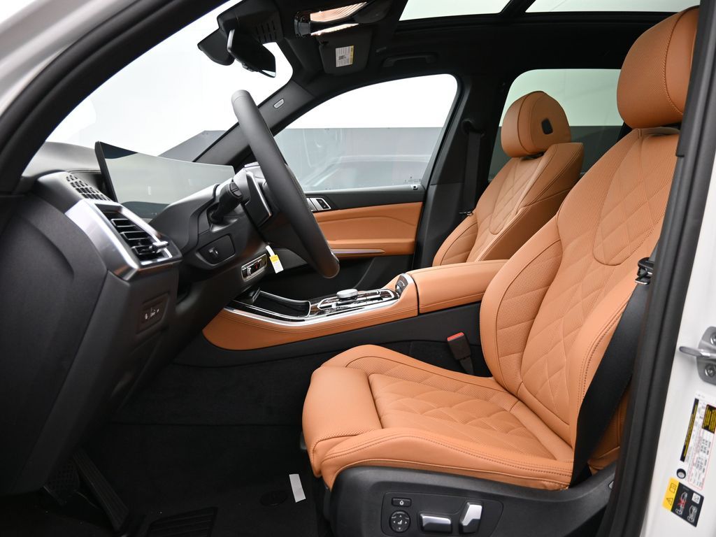 2026 BMW X5 50e - Photo 12