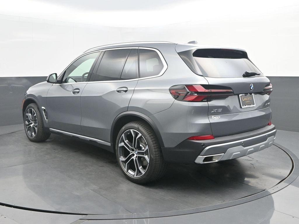 New 2026 BMW X5 xDrive40i SUV