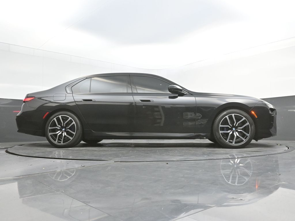 2023 BMW 7 Series 740i - Photo 47