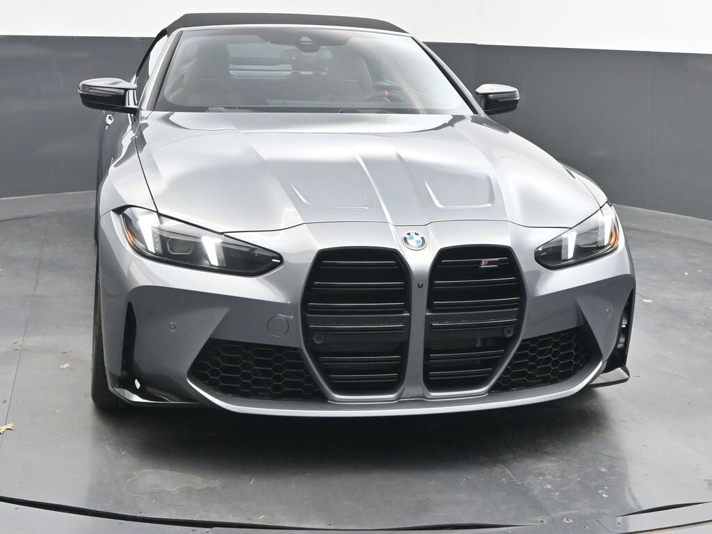 2026 Bmw M4 Convertible photo 2