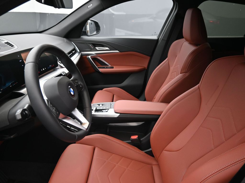 2026 BMW X2 28i - Photo 12