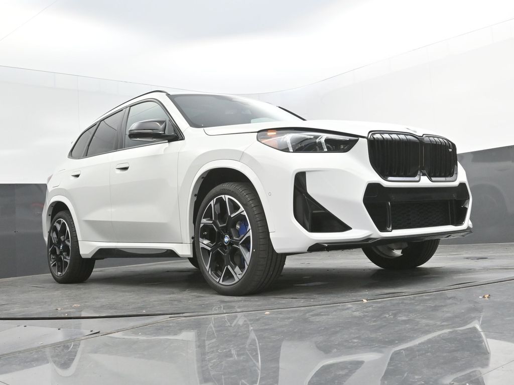 2026 BMW X1 M35i - Photo 54