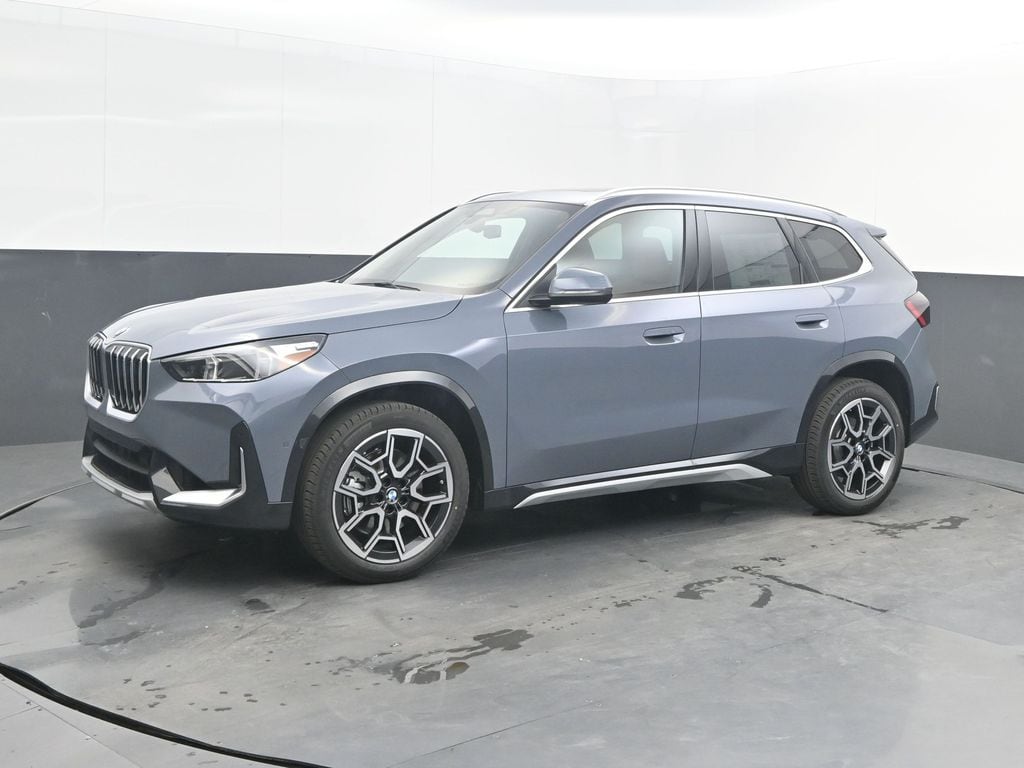 2026 BMW X1 xDrive28i's photo