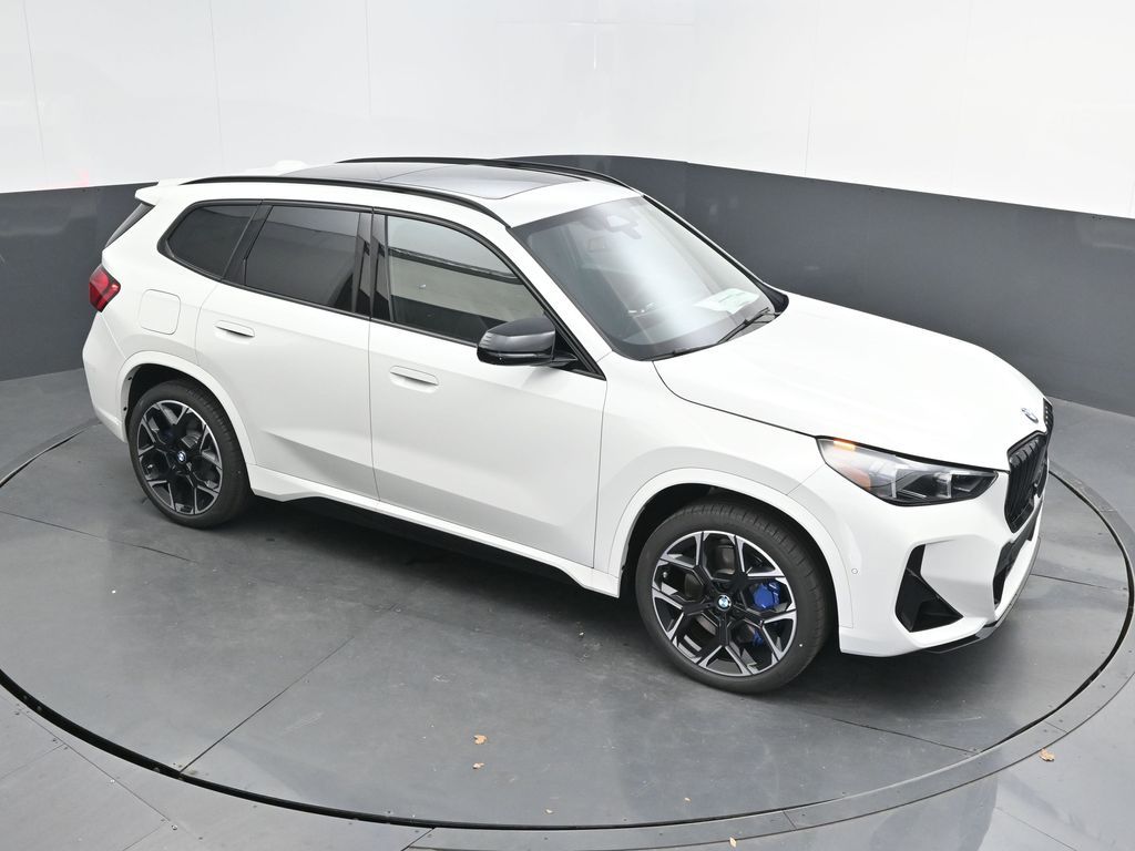 2026 BMW X1 M35i - Photo 47