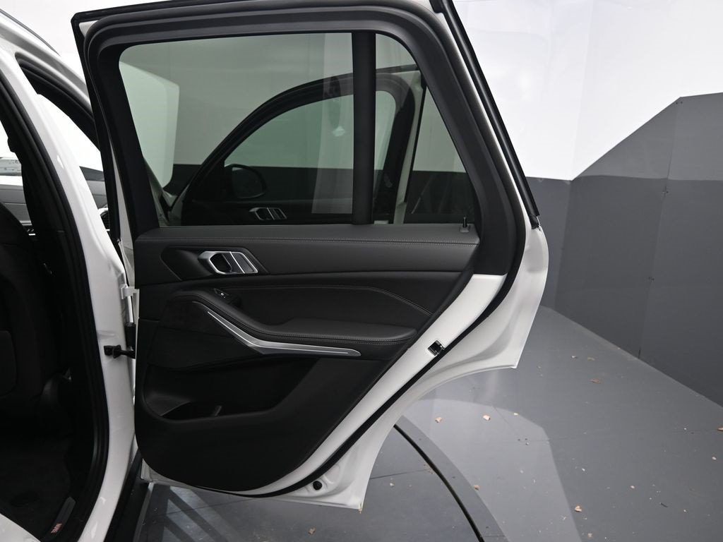 2026 BMW X5 40i - Photo 22