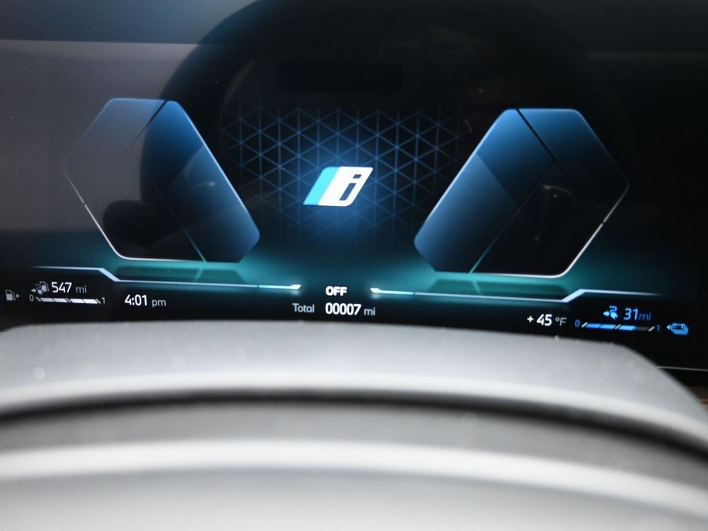 2026 BMW X5 50e - Photo 23