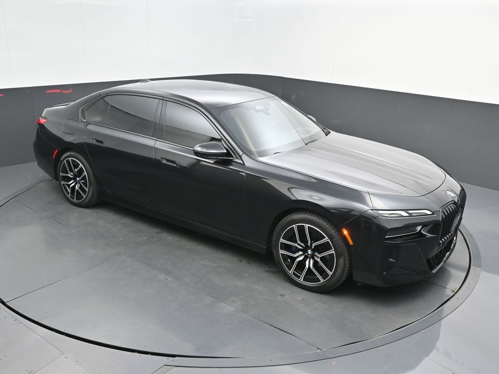 2023 BMW 7 Series 740i - Photo 40