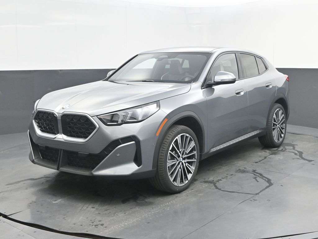 2026 BMW X2 xDrive28i's photo