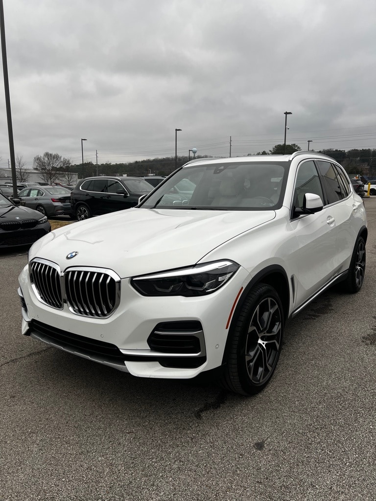 2022 BMW X5 40i's photo