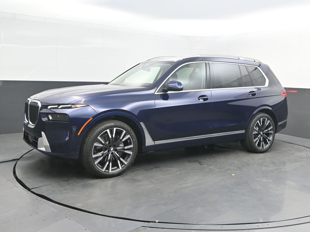 2026 BMW X7 xDrive40i's photo