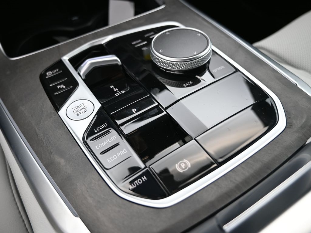 2026 BMW X5 40i - Photo 16