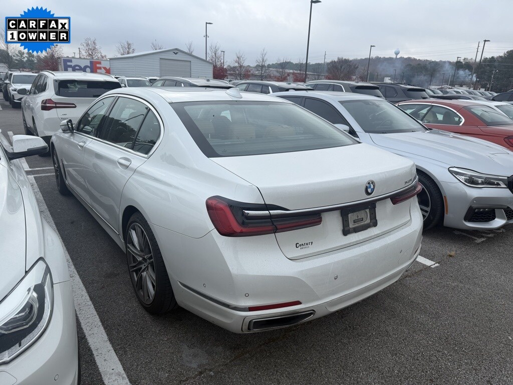 2021 Bmw 740i 7-series photo 2