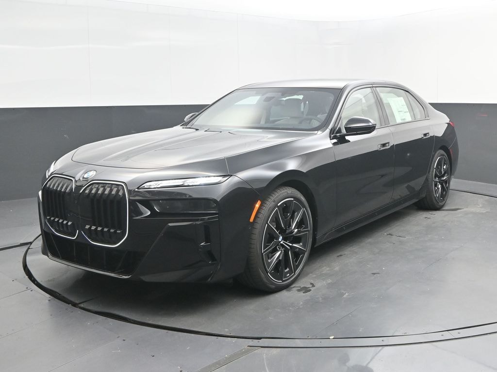 New 2026 BMW 7 Series 740i Sedan