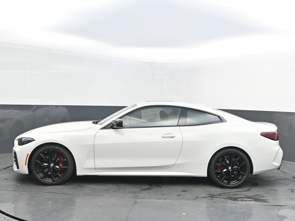 New 2026 BMW 4 Series M440i Coupe
