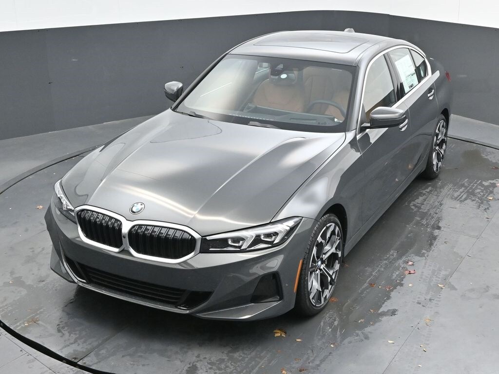 2026 BMW 3 Series 330i - Photo 44
