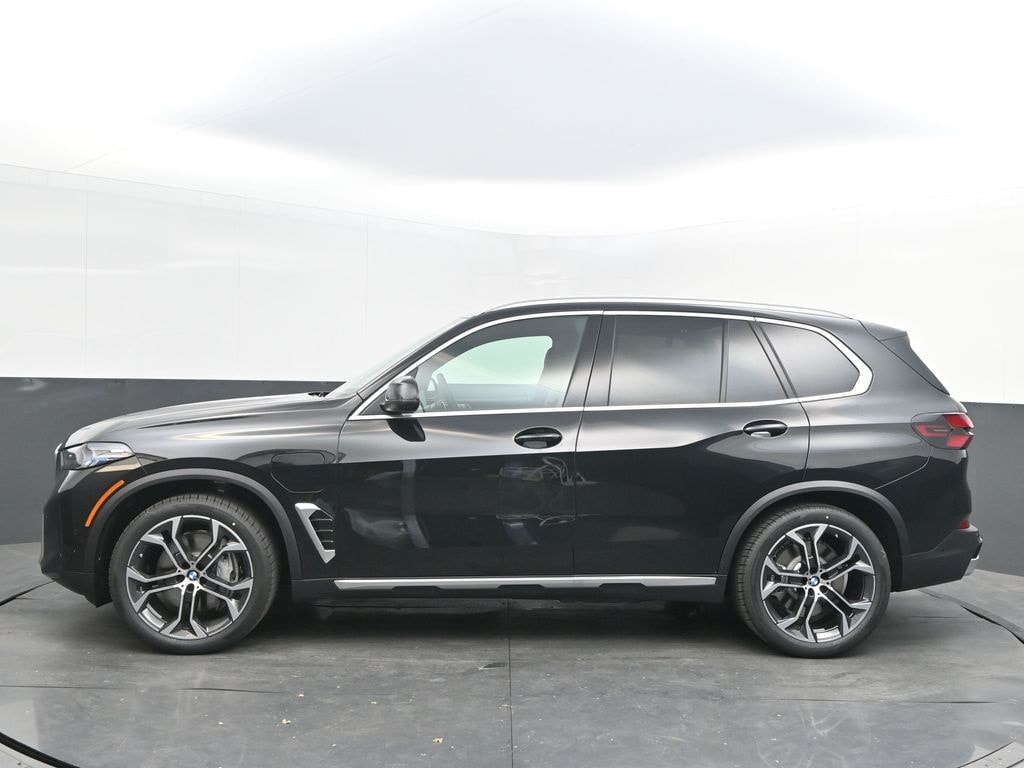 New 2026 BMW X5 xDrive50e SUV