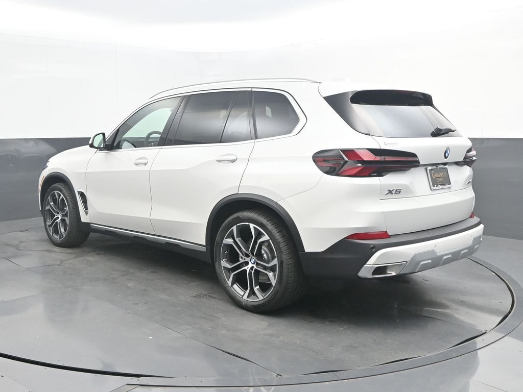 New 2026 BMW X5 xDrive40i SUV