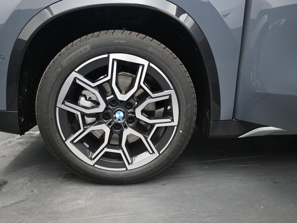 New 2026 BMW X1 xDrive28i SUV
