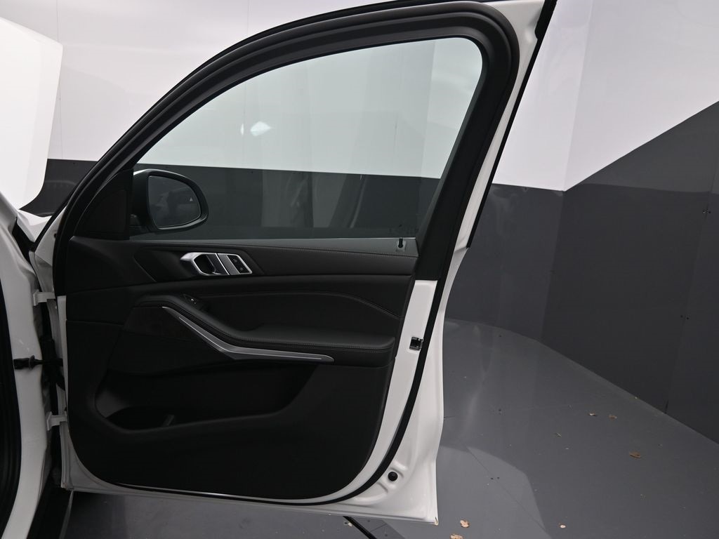 2026 BMW X5 40i - Photo 18