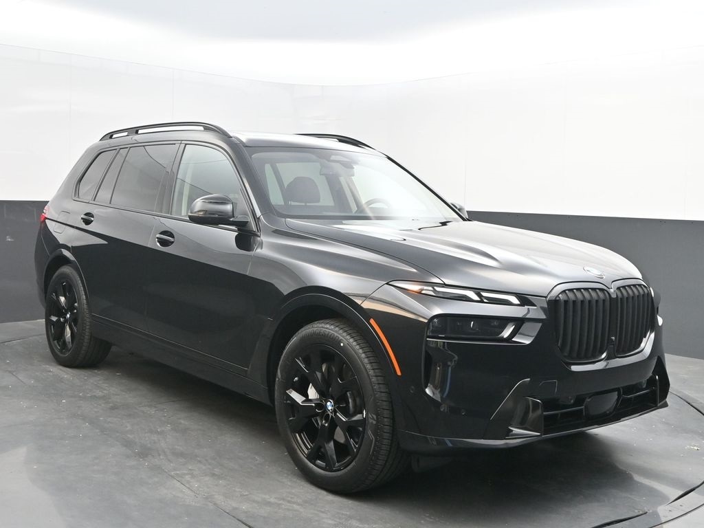 2023 BMW X7 SUV  2023 BMW X7 SUV