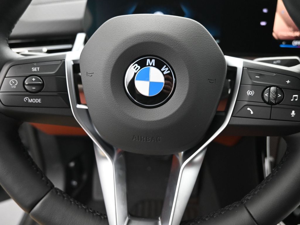 2026 BMW X2 28i - Photo 14