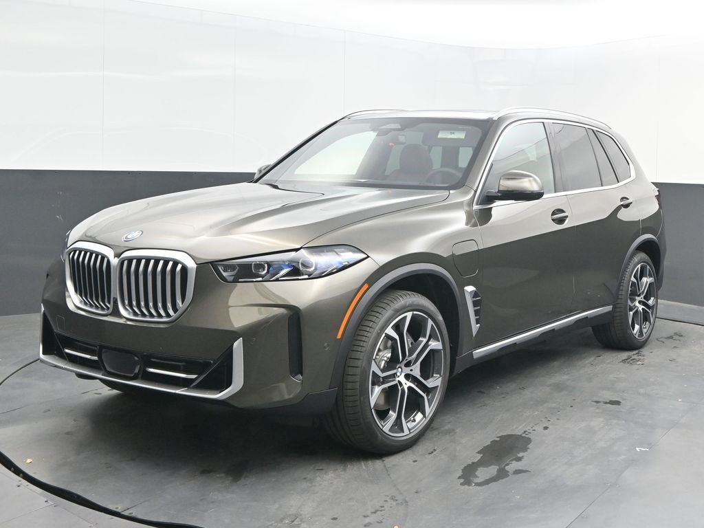 New 2026 BMW X5 xDrive50e SUV