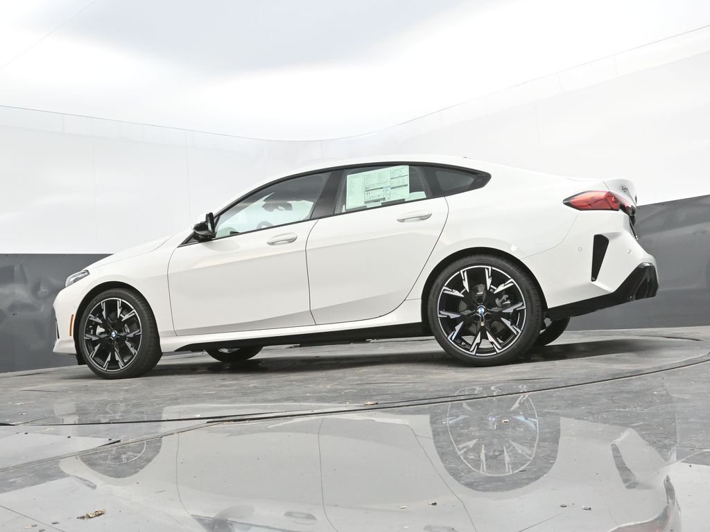 2026 BMW 2 Series 228 - Photo 18
