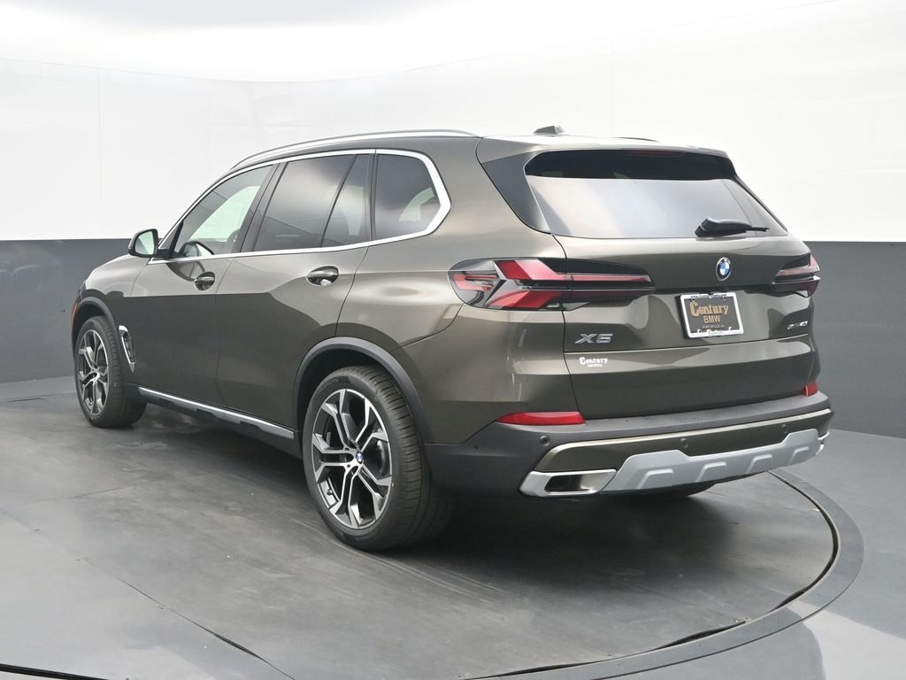 New 2026 BMW X5 xDrive40i SUV