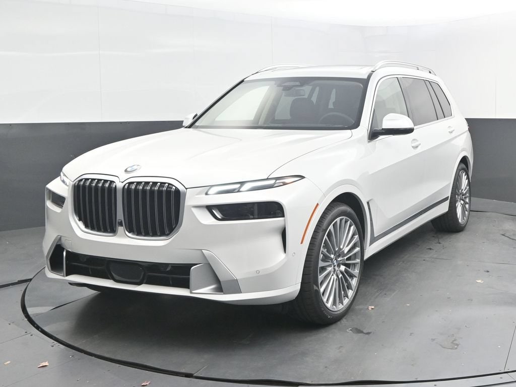 2027 BMW X7
