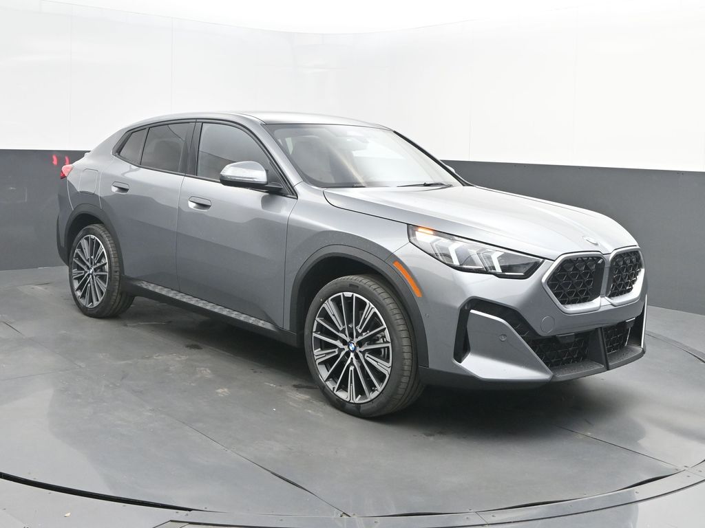 2026 BMW X2 28i - Photo 9