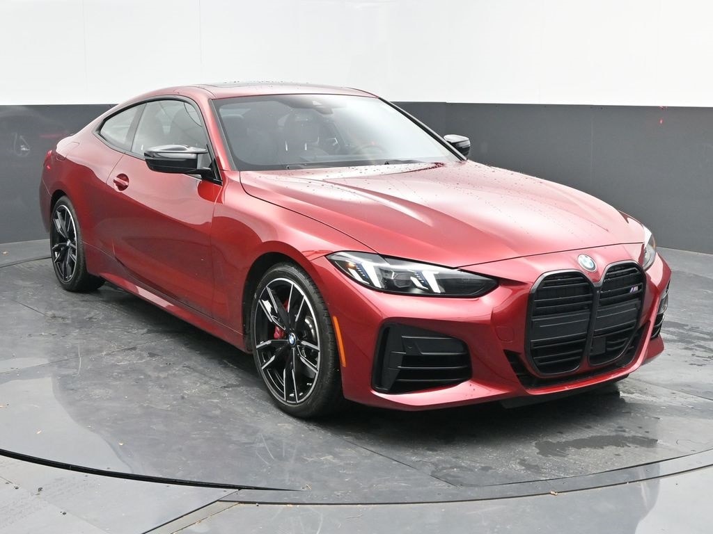 2025 BMW 4 Series M440i's photo