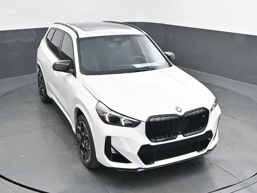 2026 BMW X1 M35i - Photo 40